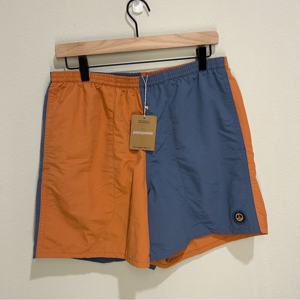 Patagonia Baggies Shorts 5" – Men’s Medium – Utility Blue – Peace Patch – NWT